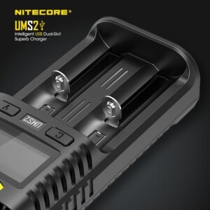 Nitecore UMS2 Slots